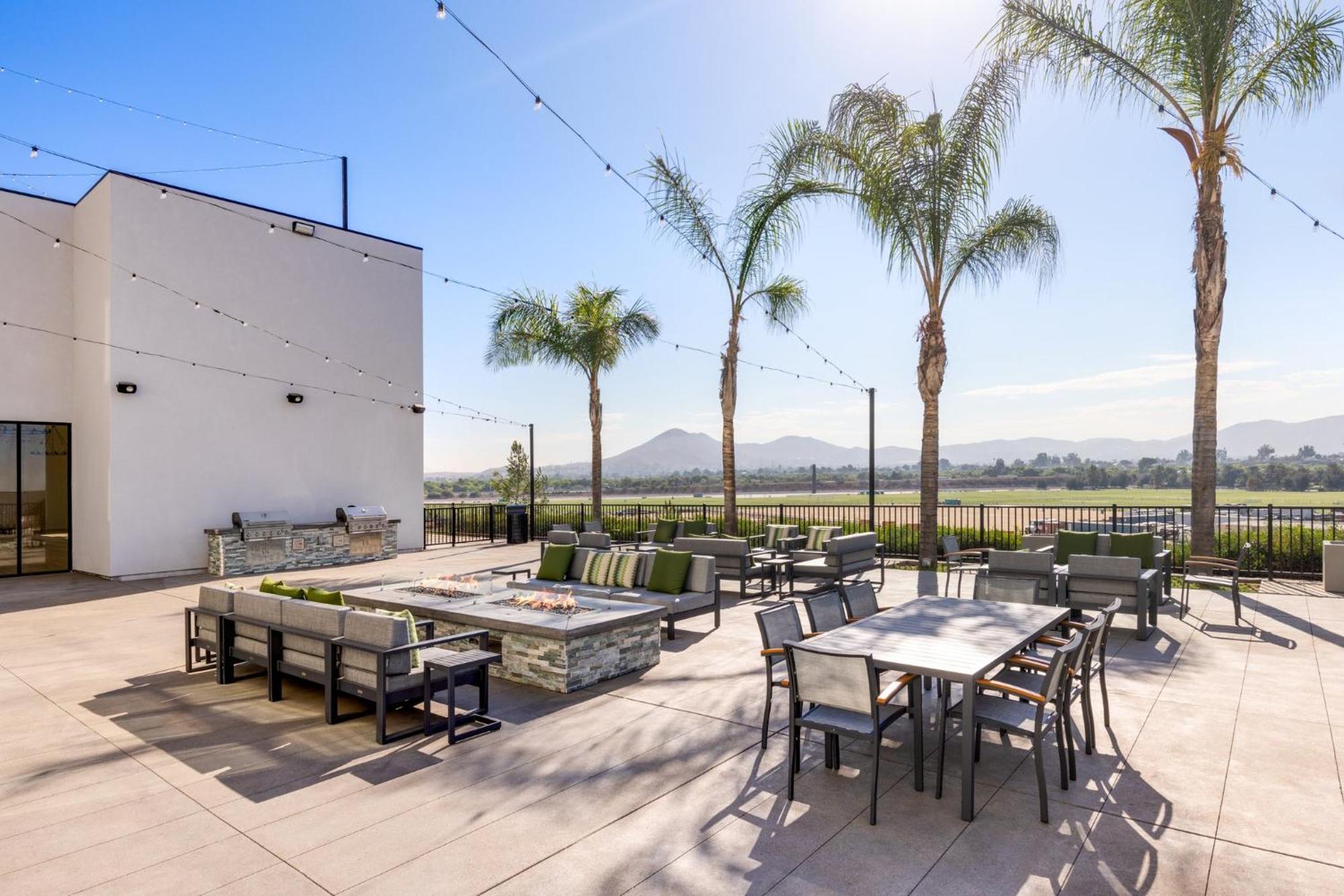 Staybridge Suites Eastvale - Norco By Ihg Eksteriør bilde